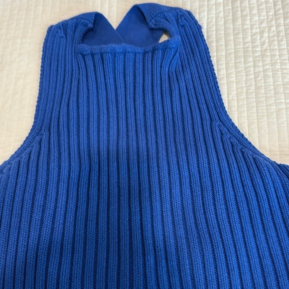 NWT 525 blue Knit Halter Top sz l - Picture 3 of 4